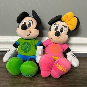 Disney Mickey & Minnie Mouse Dino Institute Animal Kingdom Plush‎ Bundle